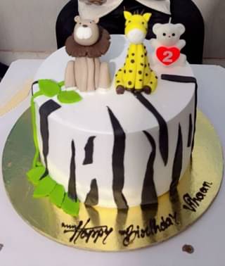 Cute Jungle Friends Cake