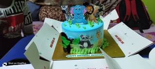 Jungle Paradise Theme Cake