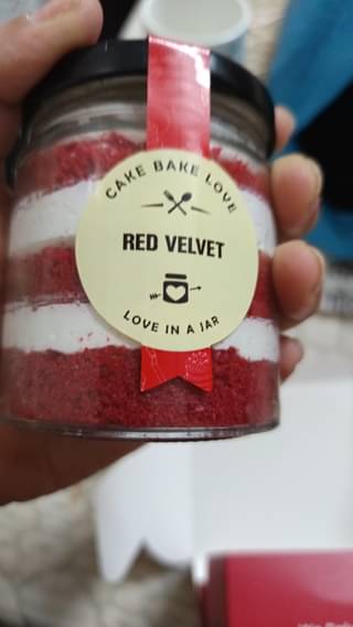 Red Velvet Single Jar Cake