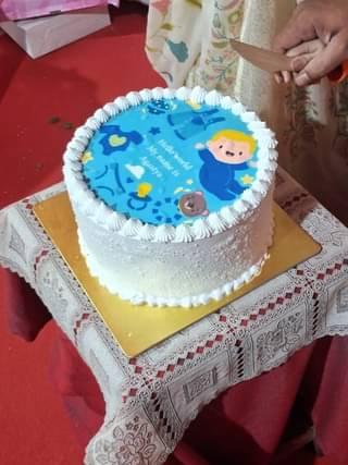 Round Shaped Buttercream Baby Shower Poster Cake