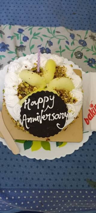 Rasmalai Pista Whipped Cream Cake