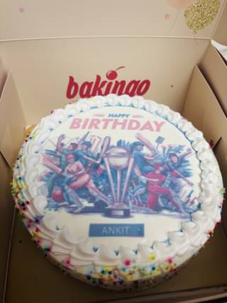 Chic Cricket Photo Cake