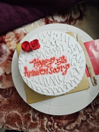 Happy Anniversary Rose Vanilla Cake