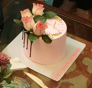 Enchanting Pink Rose Cake