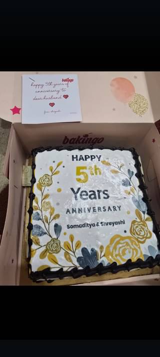 Square Shaped 5th Anniversary Cake