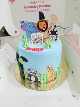 Jungle Paradise Theme Cake