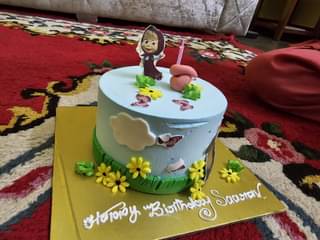 Fun Masha N Bear Theme Cake