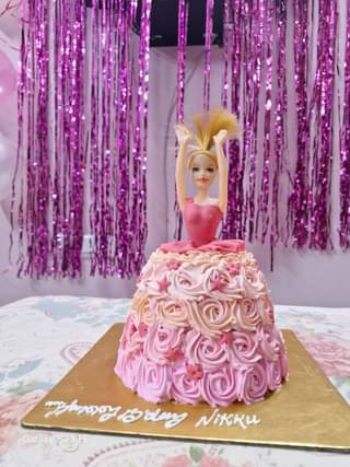 Cream Fantasy Barbie Cake