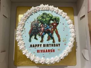 Marvel Avengers Theme Cake