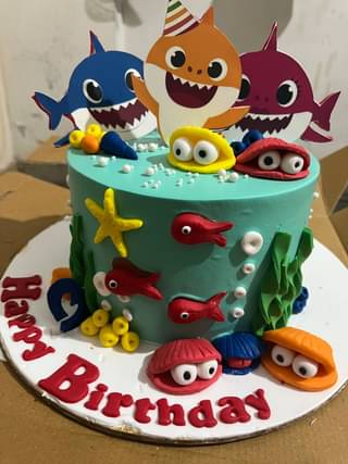 Baby Shark Cute Cake