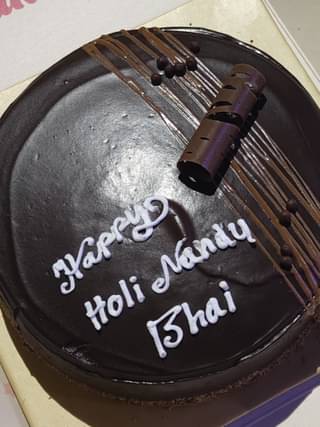 Rich Chocolate Truffle Cake