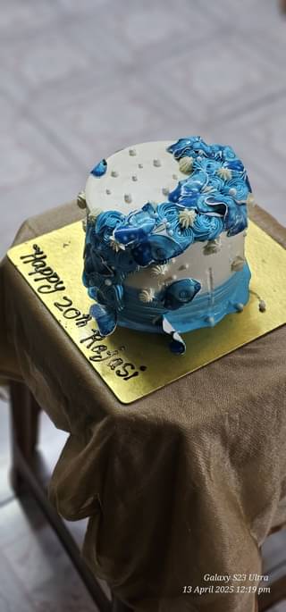 Beautiful Butterfly Theme Cake