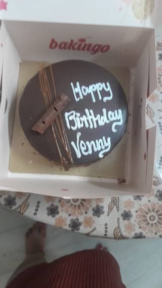 Rich Chocolate Truffle Cake