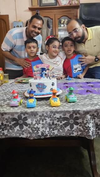 Paw Patrol Familia Theme Cake