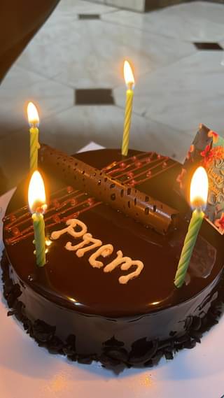 Rich Chocolate Truffle Cake
