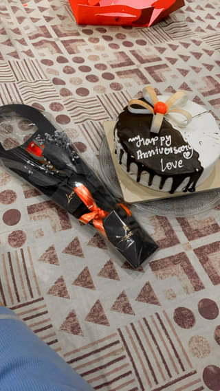 Chocolate Vanilla Half & Half Cake