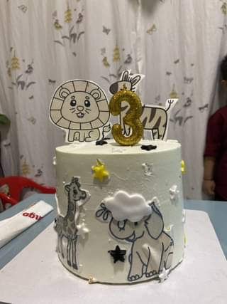 Jungle Safari Cream Cake