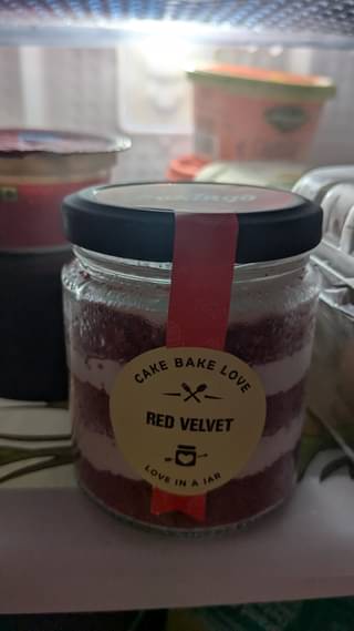 Red Velvet Single Jar Cake