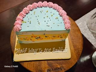 Colourful Pineapple Half Cake