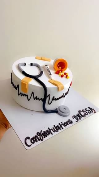 Doctors Cream N Fondant Cake