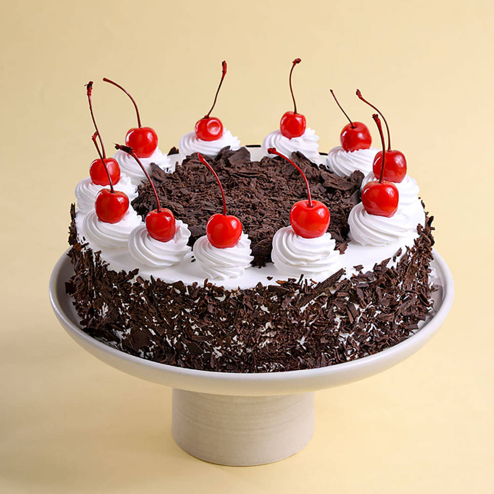Top View of Eggless Black Forest Cake