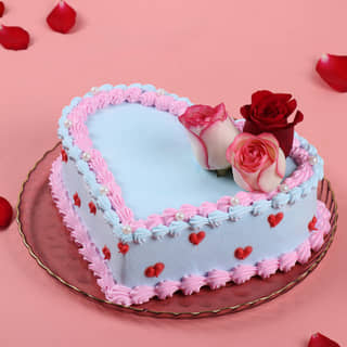 Blooming Hearts Valentine Cake