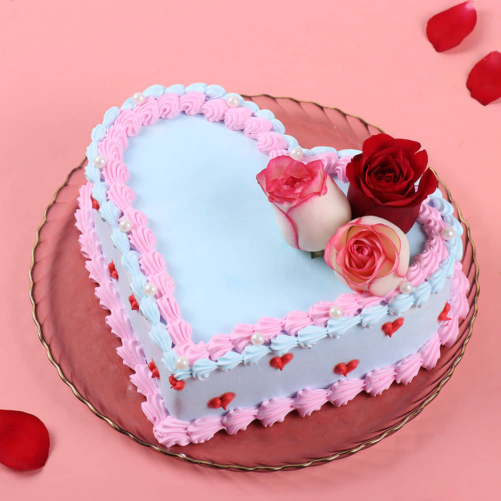 Top View of Blooming Hearts Valentine Cake