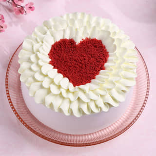 Top View of Heart Red Velvet Cake Top View of Heart Red Velvet Cake
