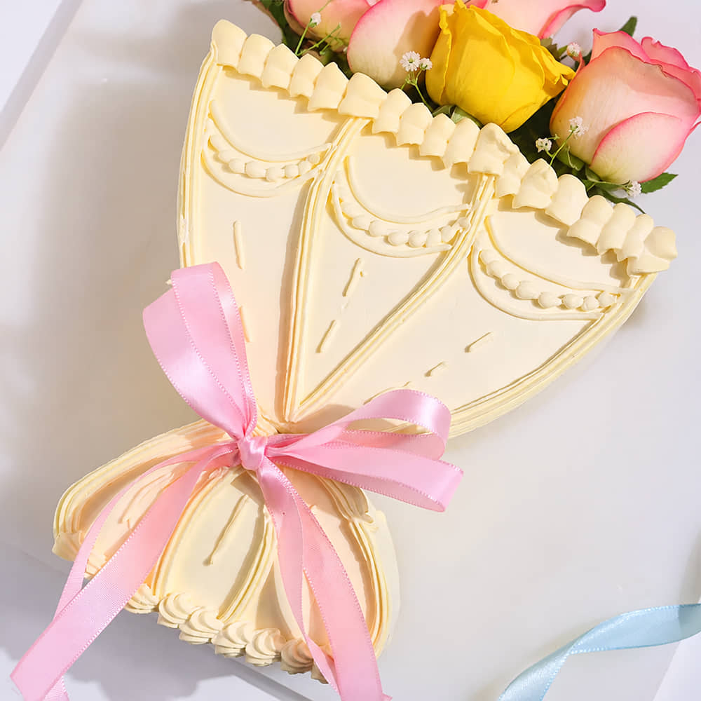 Blushing Rose Bouquet Cake