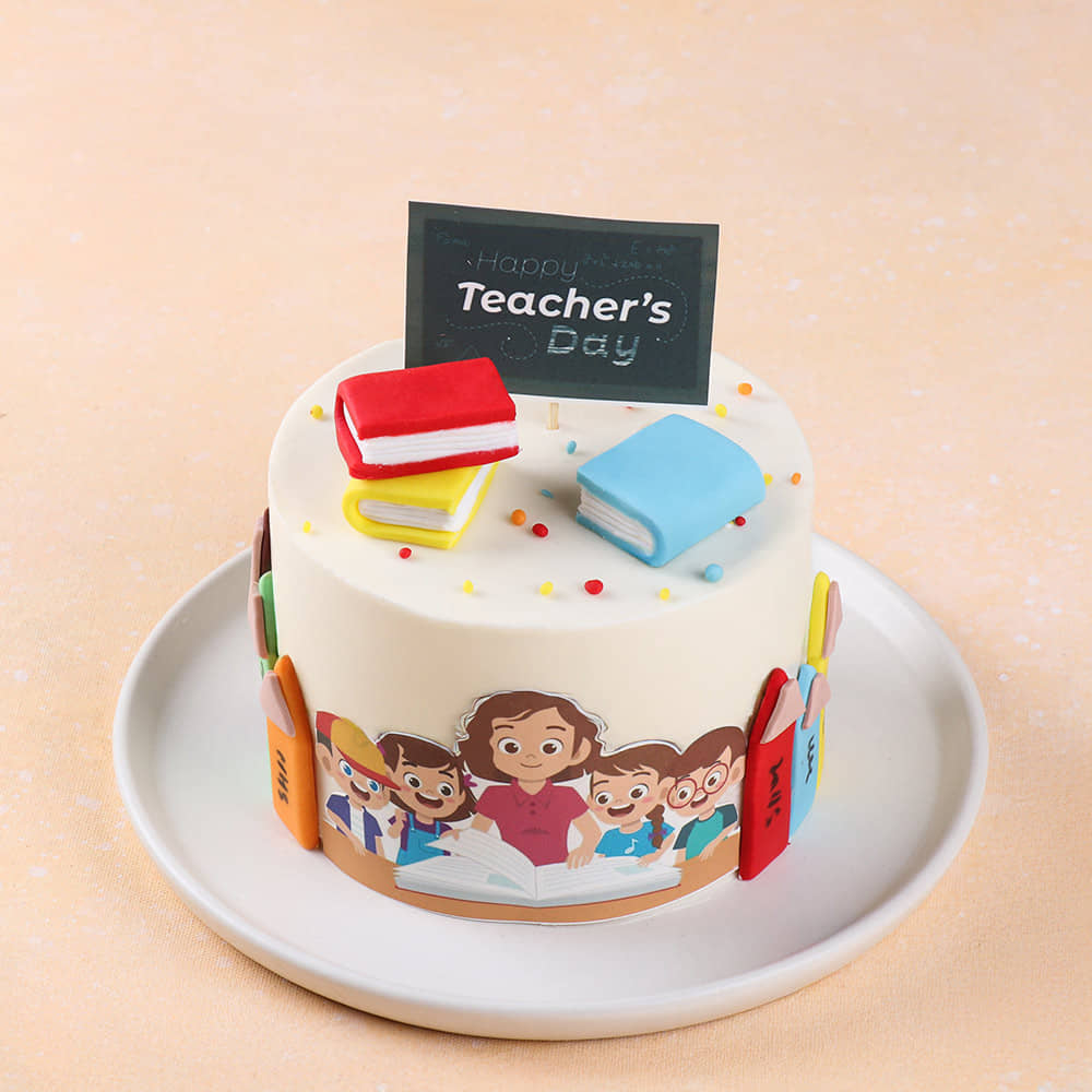 Books And Smiles Teachers Day Cake