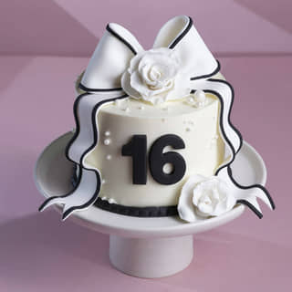 Bow N Bloom Sixteenth Birthday Cake Bow N Bloom Sixteenth Birthday Cake