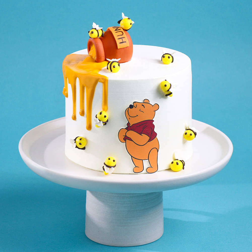 Side View of Buzzing Winnie The Pooh Cake