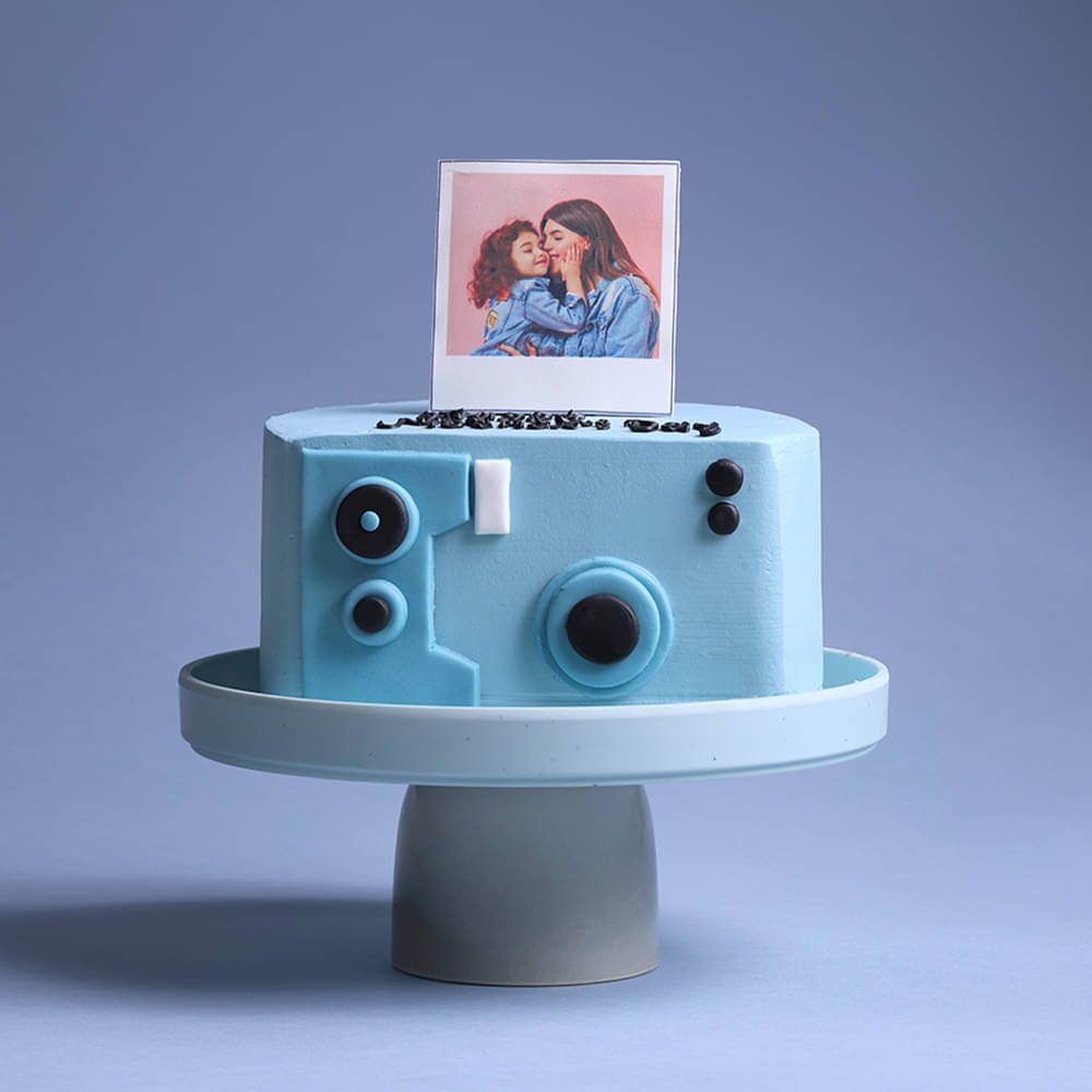 Camera Theme Mums Day Cake