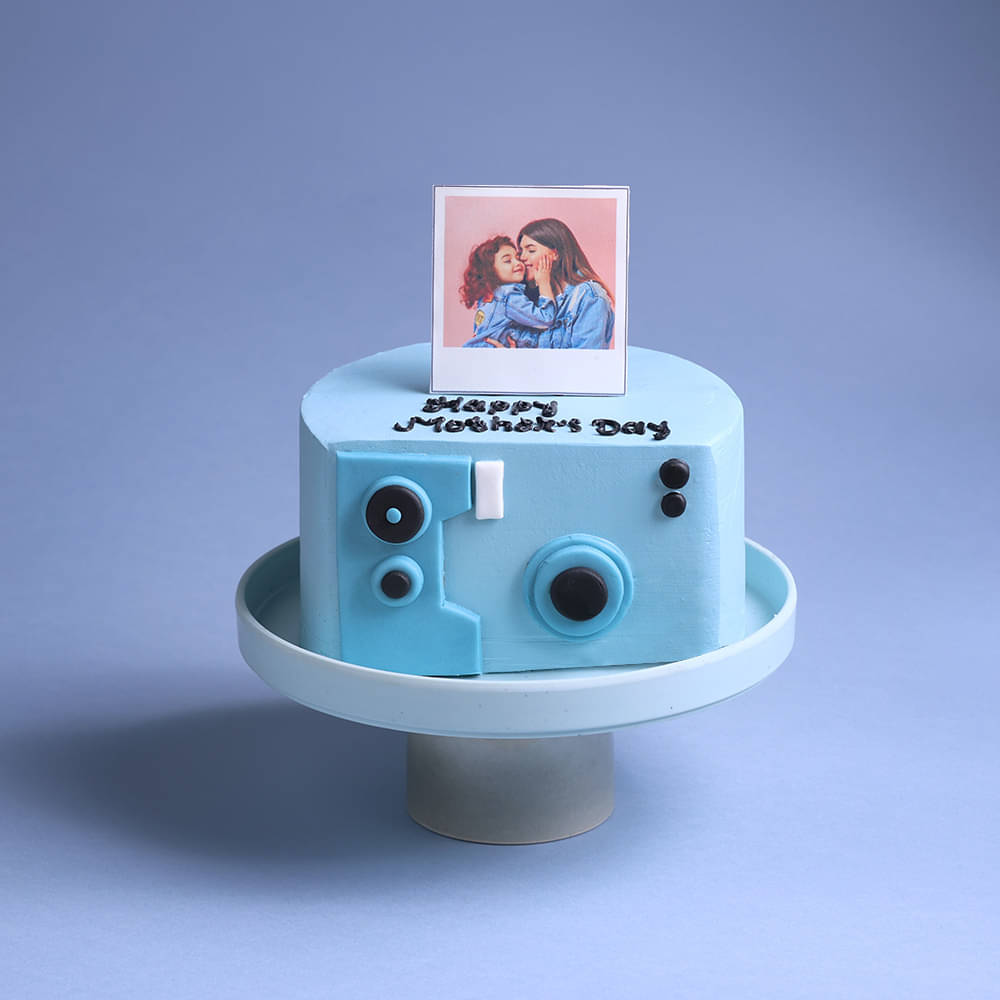 Camera Theme Mums Day Cake