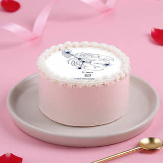 Side View of Cancer Zodiac Bento Cake Side View of Cancer Zodiac Bento Cake
