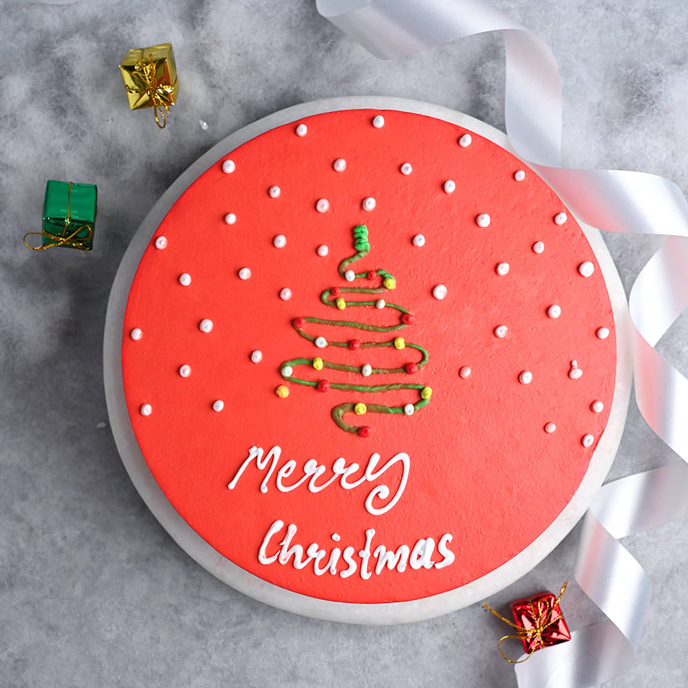 Strawberry Flavoured Xmas Cream Cake