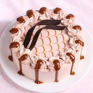 Dripping Caramel Cake (Inside) Dripping Caramel Cake