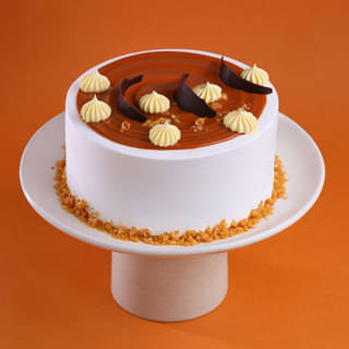 Caramel Crunch Butterscotch Cake Caramel Crunch Butterscotch Cake