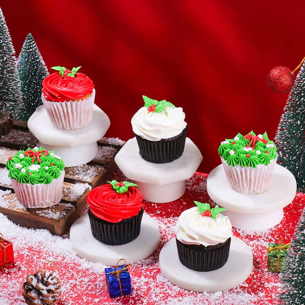 Choco n Vanilla Xmas Cupcakes