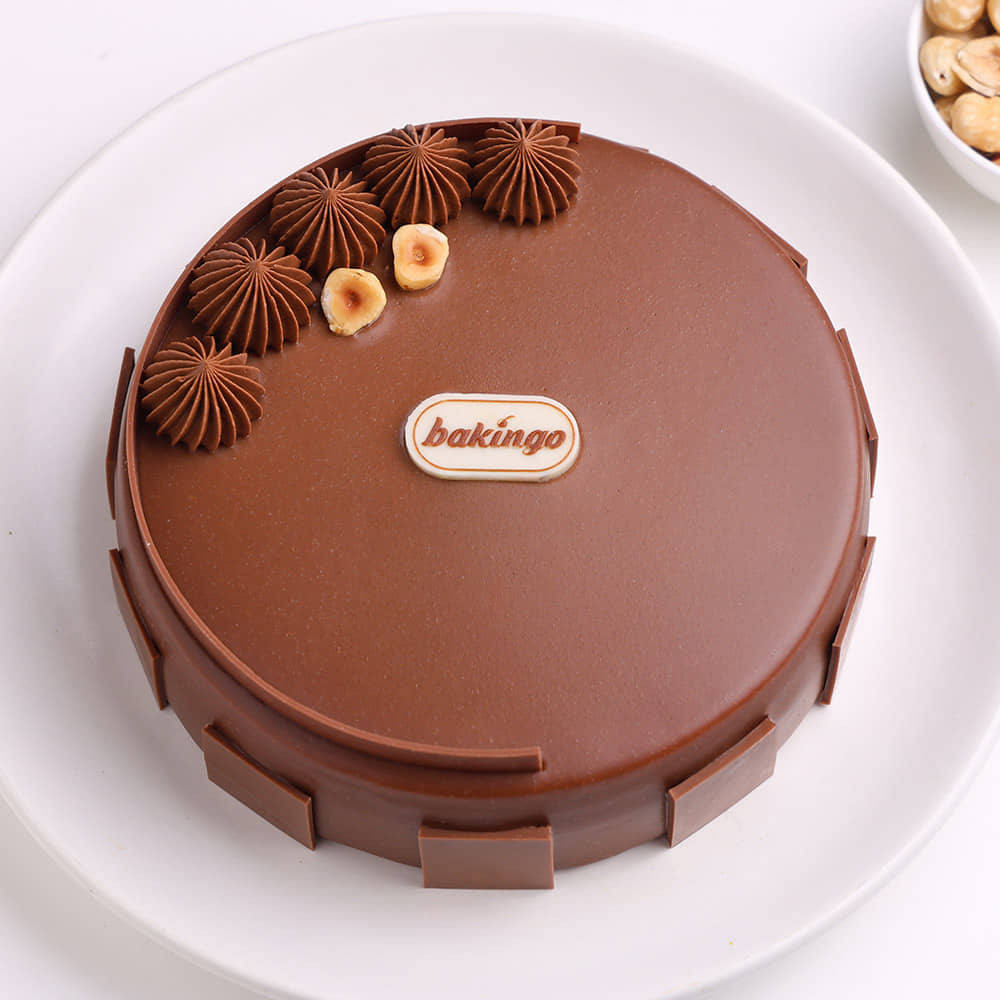 Front View of Eggless Hazelnut Praline Cake