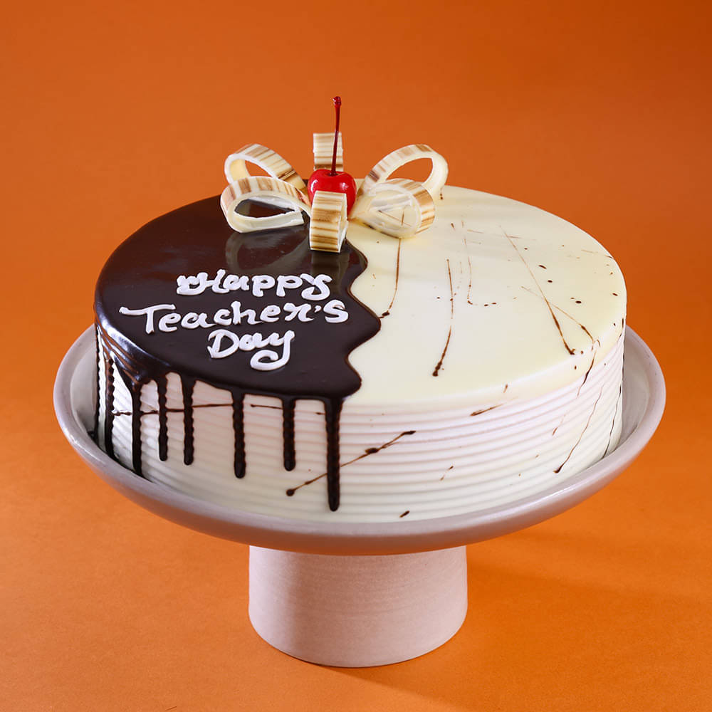 Choco Vanilla Teachers Day Cake