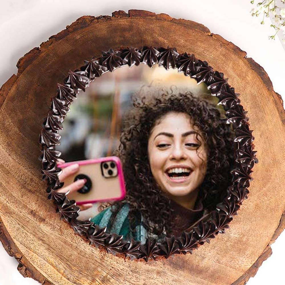 Chocolate Selfie Cake