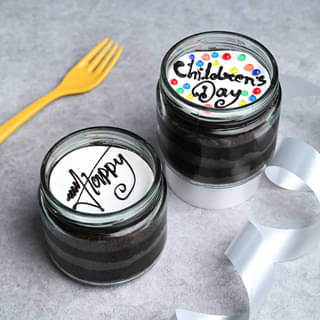 Childrens Day Choco Jar Cakes