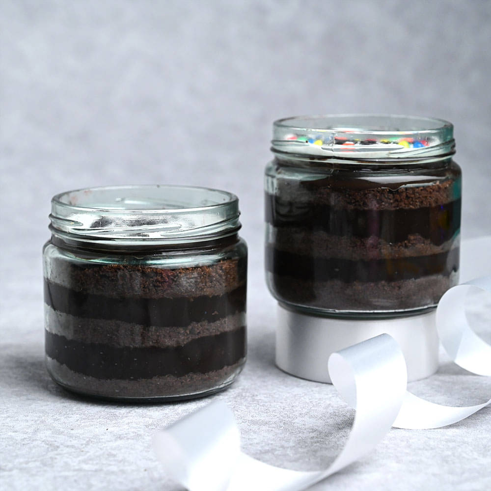 Childrens Day Choco Jar Cakes