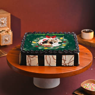 Top View of Photo Cake For Christmas 2024