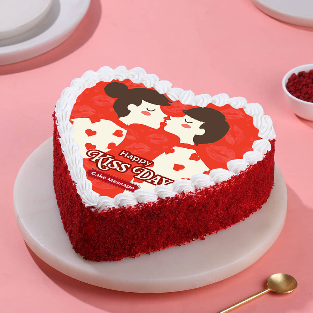 Couple Love Kiss Day Cake Couple Love Kiss Day Cake