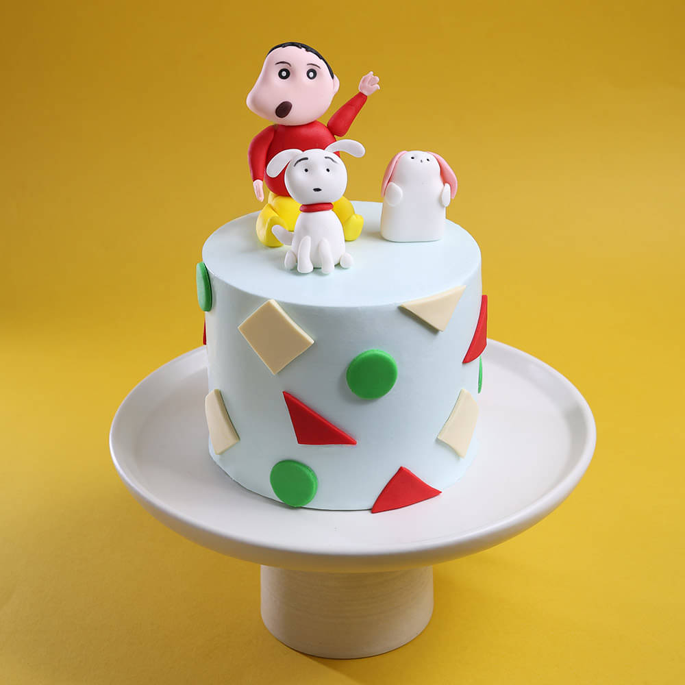 Crayon Shinnosuke and Shiro Cake
