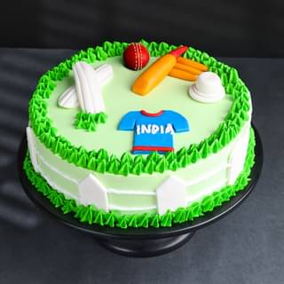 Cream Fondant Cricket Field Cake