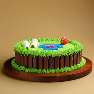Top View of Cricket KitKat Cake Top View of Cricket KitKat Cake