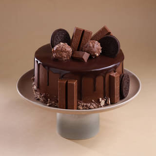Crunchy Choco KitKat Cake Crunchy Choco KitKat Cake